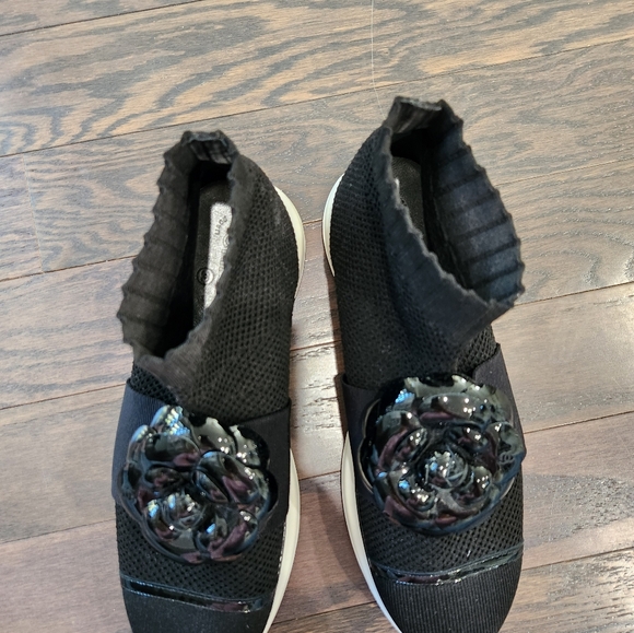 Chanel Sz40 Black Knit Sneakers - Picture 5 of 7